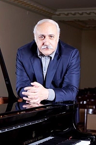 Mansurov Eldar