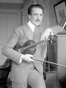 Jak Tibo (violin)