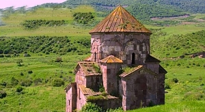 Qazax rayonun xalq nəfəsli alətlərinin dəstəsi